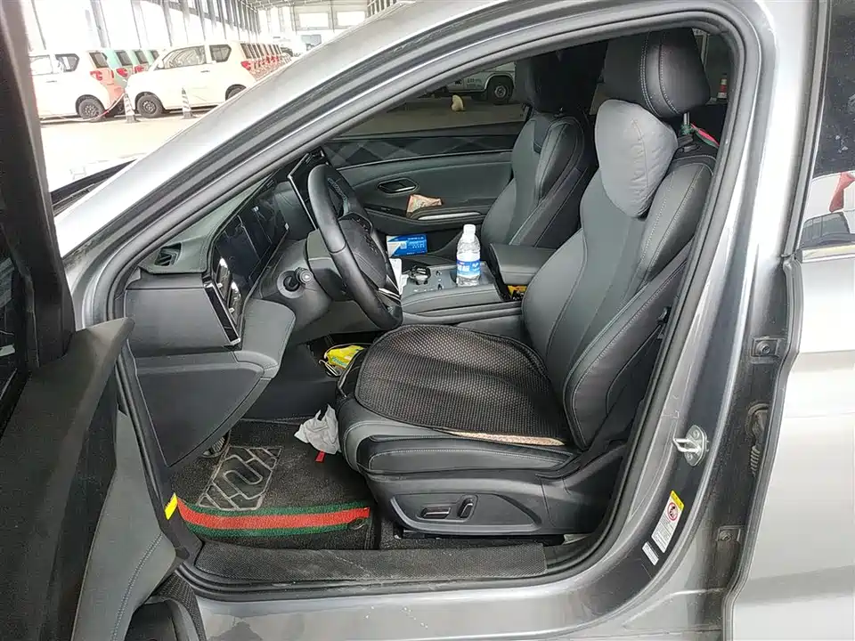 BYD Qin L