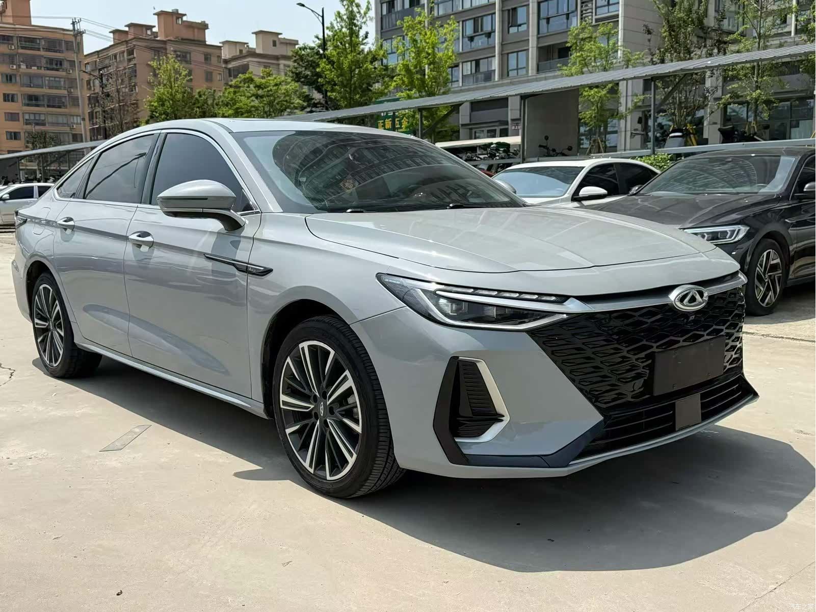 Chery Arrizo 8, 2022 3