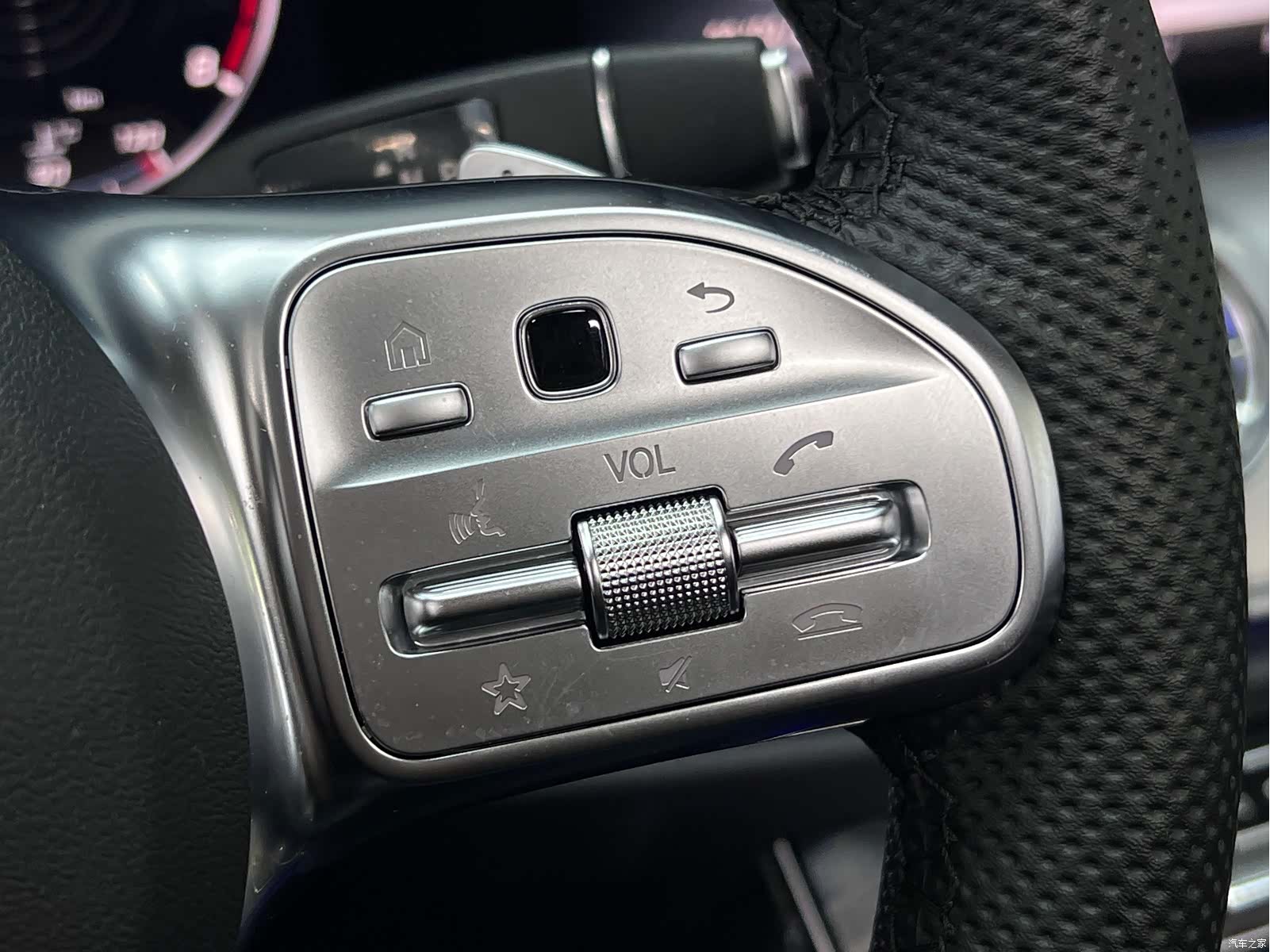Mercedes-Benz E-Class, 2020 28
