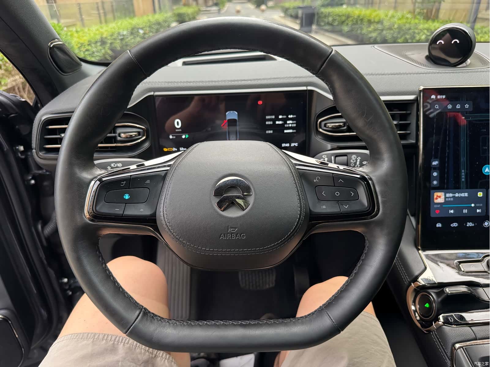 NIO ES8, 2021 8