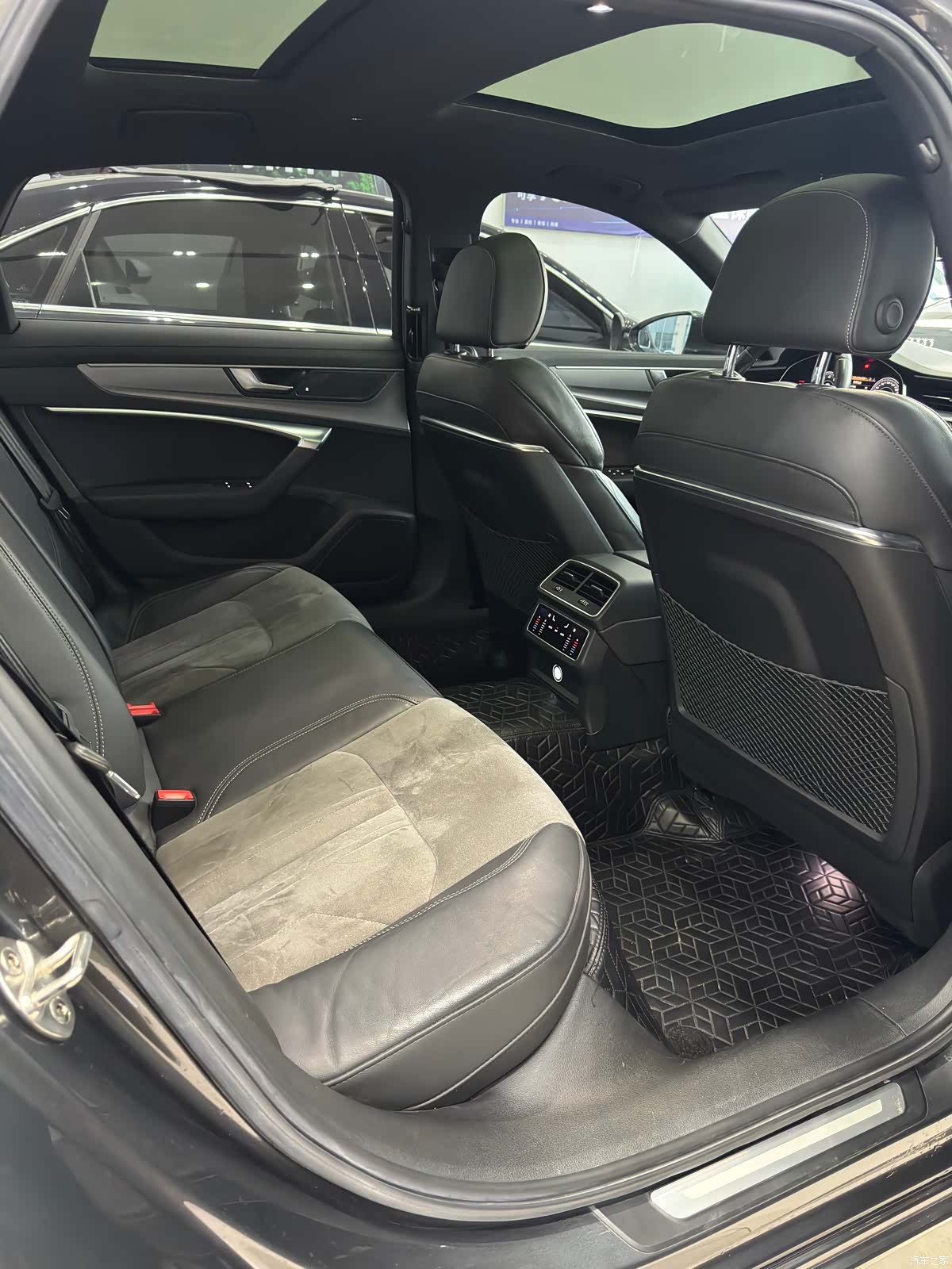 Audi A6L, 2019 10