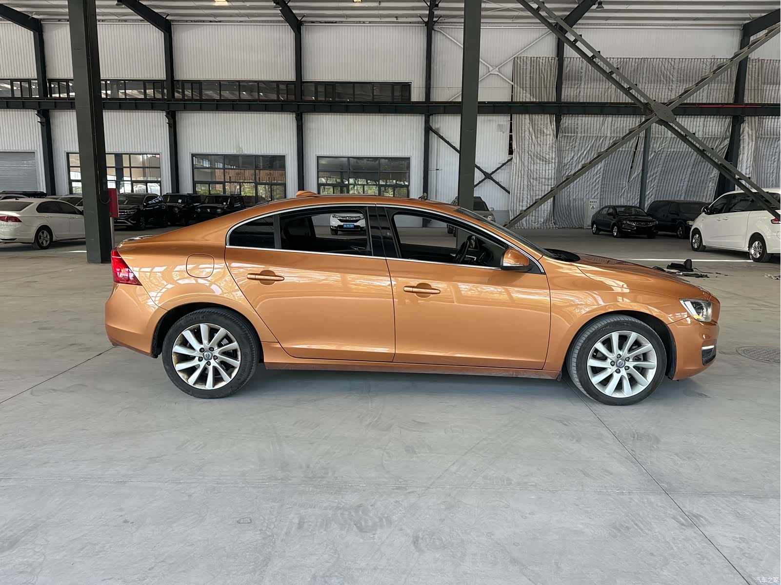 Volvo S60, 2014 4