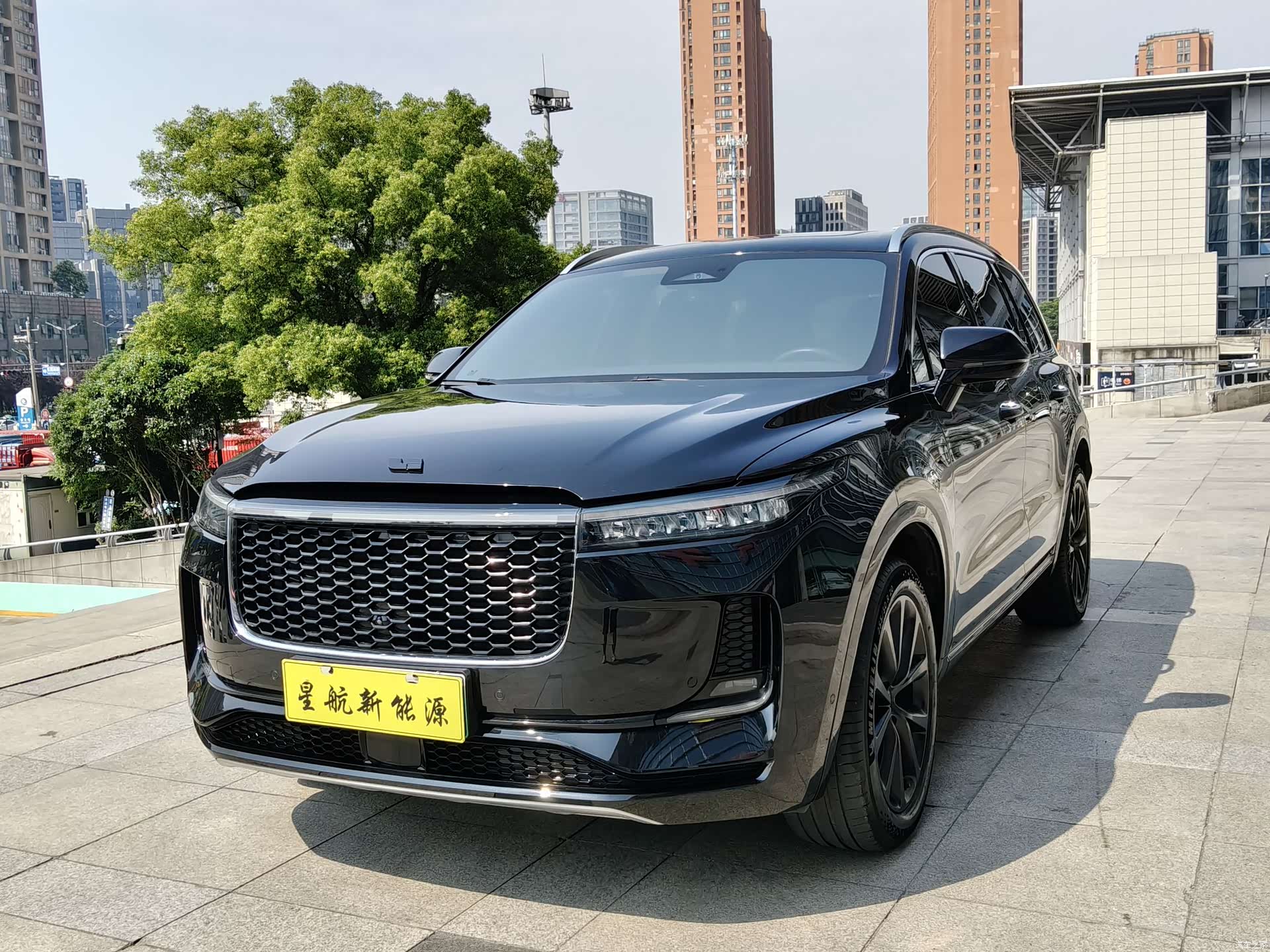 Li Auto ONE, 2022 1