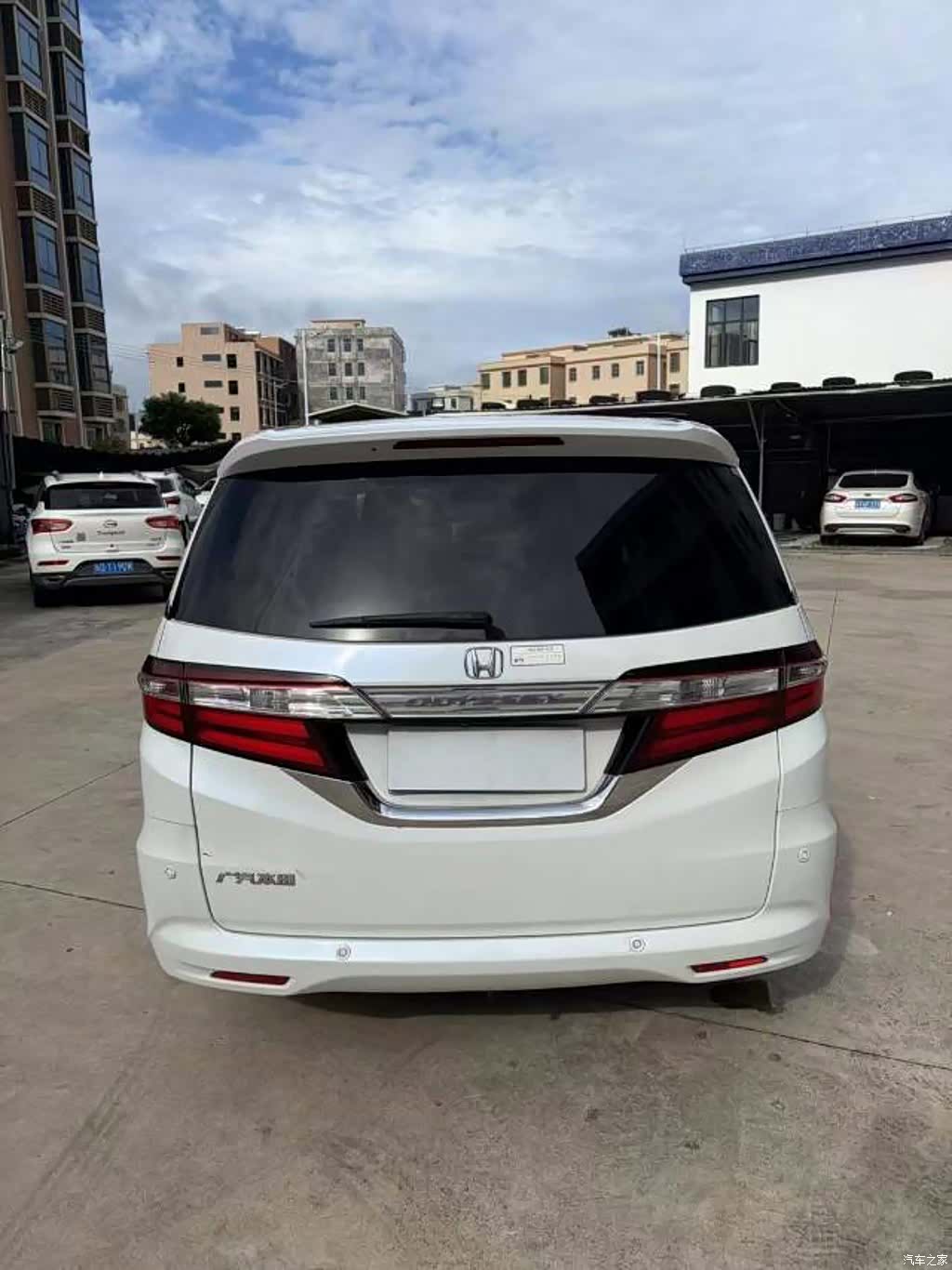 Honda Odyssey, 2015 8
