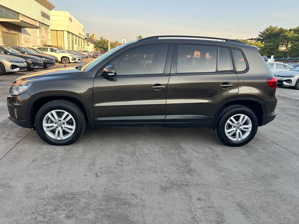 Volkswagen Tiguan