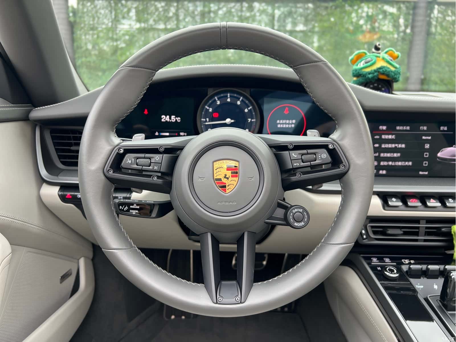 Porsche 911, 2023 16