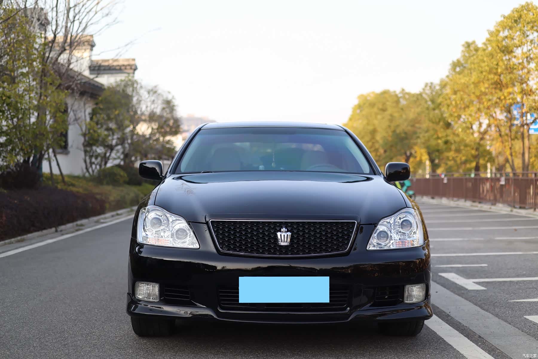 Toyota Crown, 2008 3