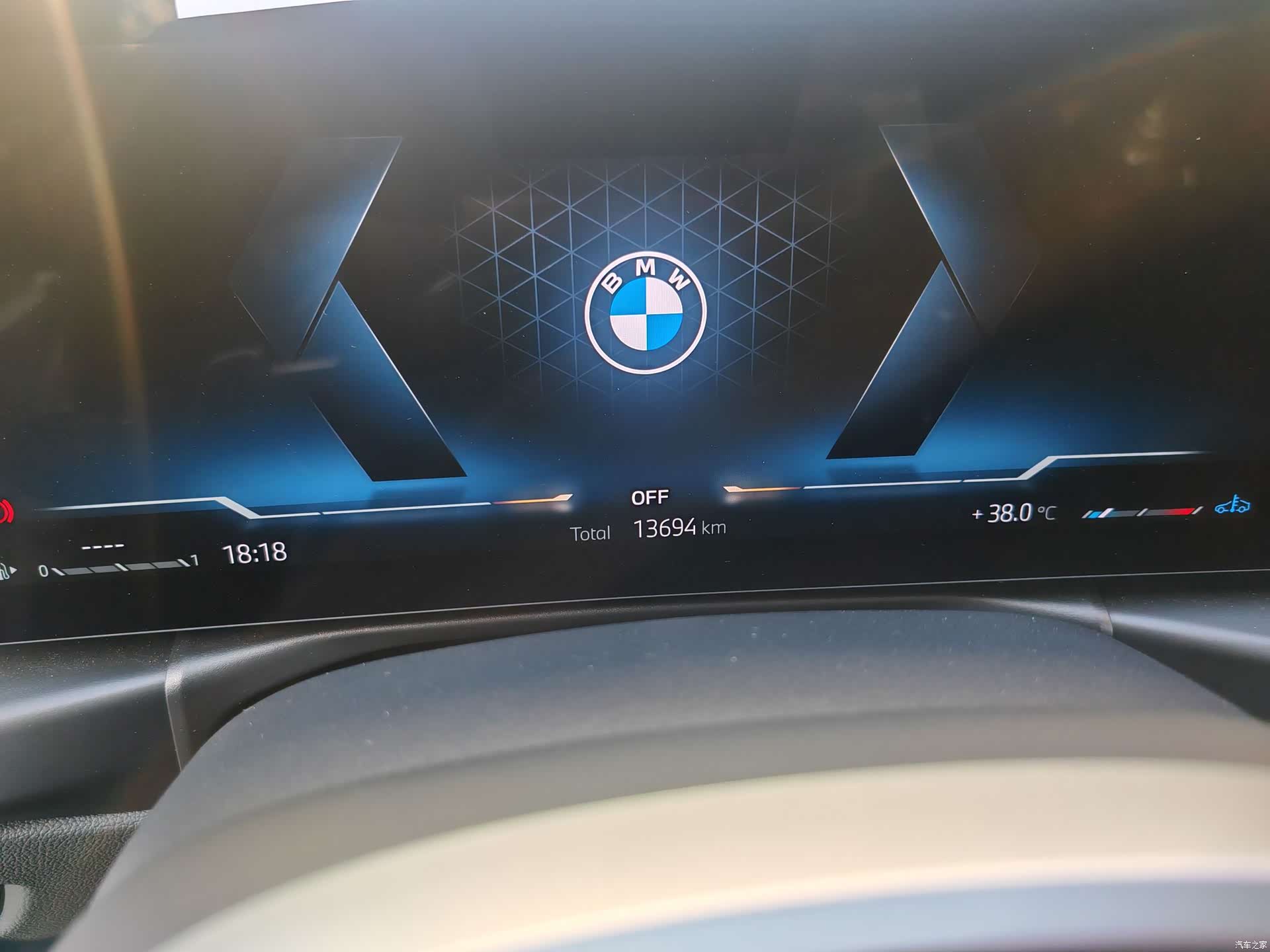 BMW 3 Series, 2025 7