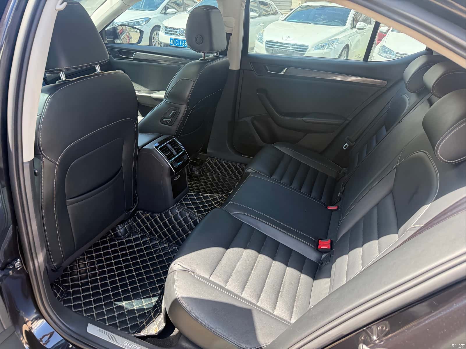 Skoda Superb, 2018 3