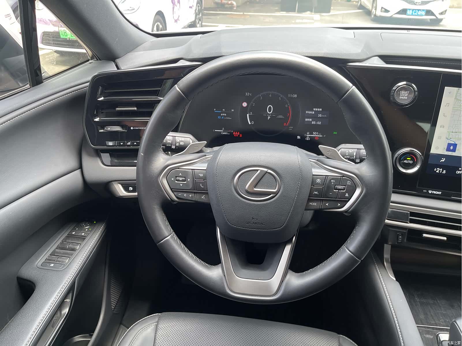Lexus RX, 2024 4