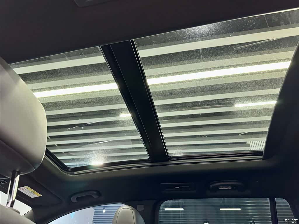 Cadillac XT6, 2022 25