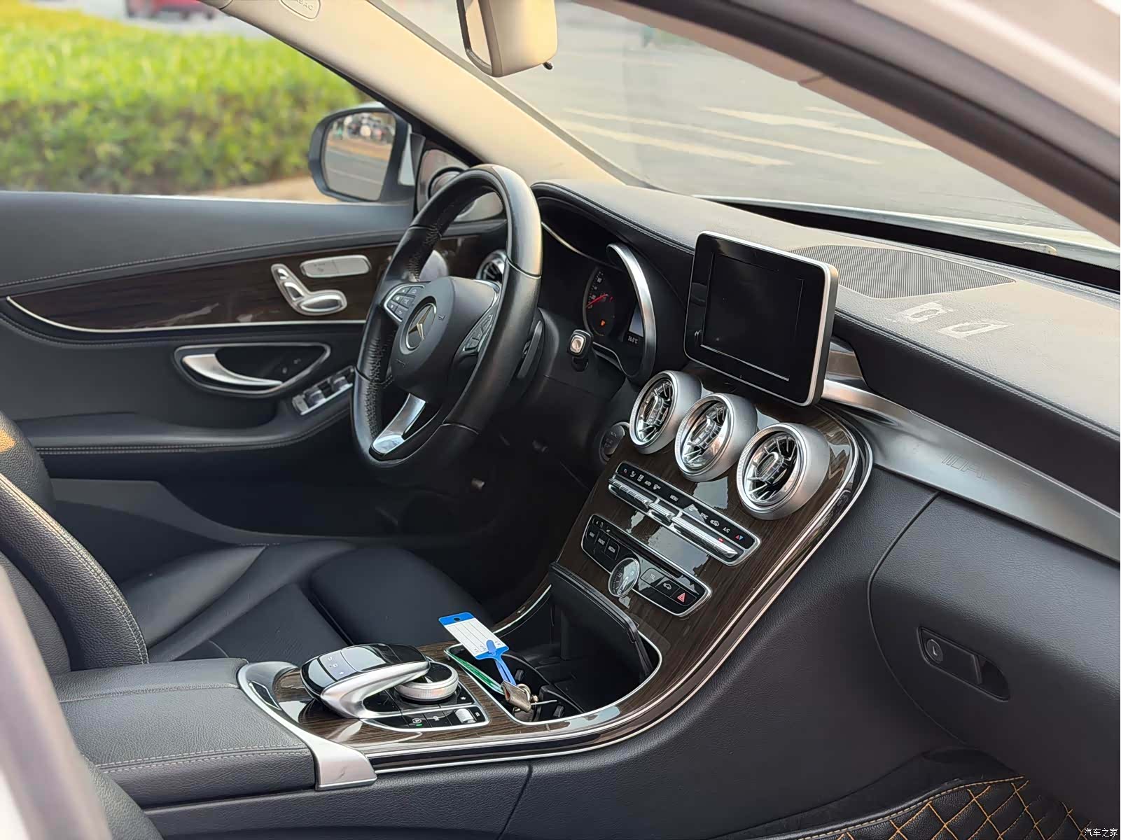 Mercedes-Benz C-Class, 2015 12