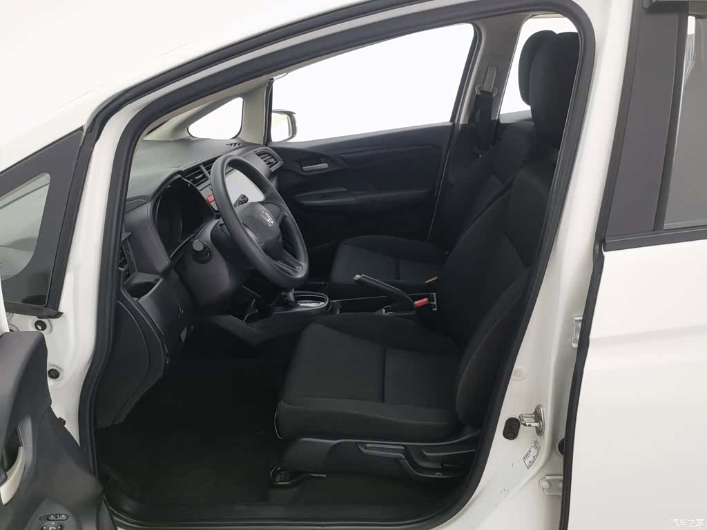 Honda Fit, 2016 10
