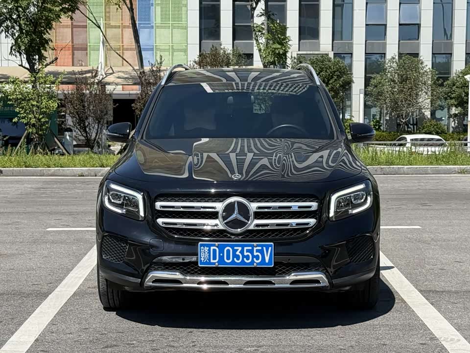 Mercedes-Benz GLB