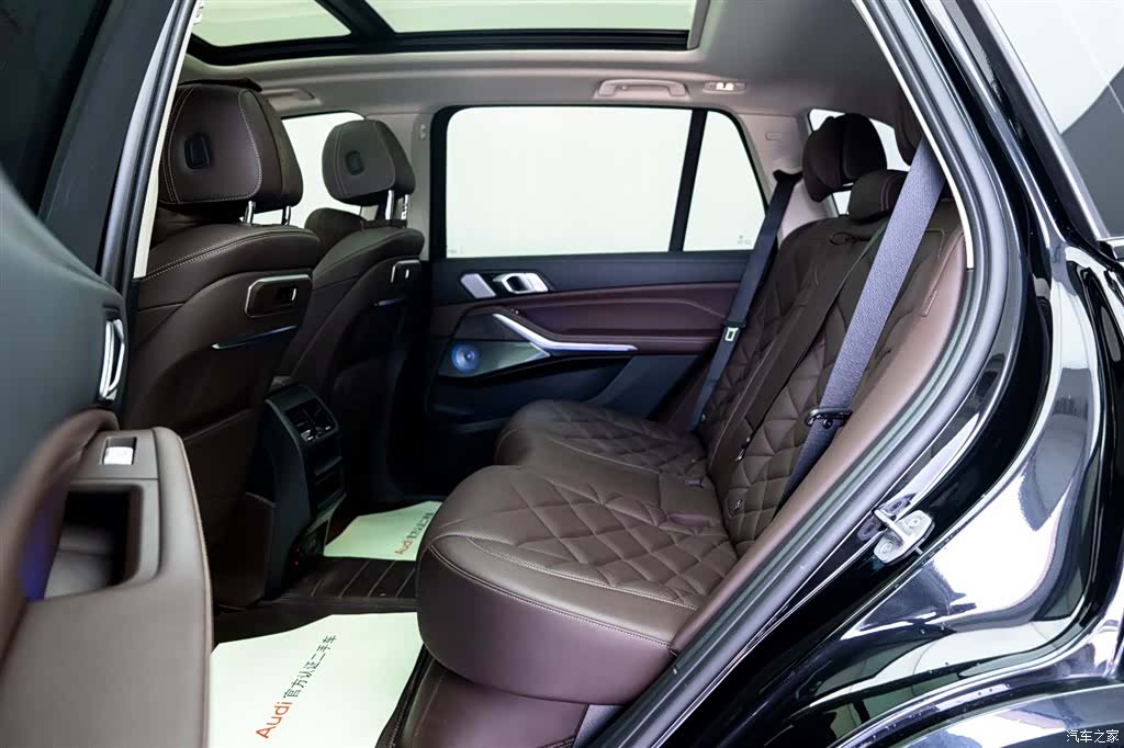 BMW X5, 2024 11