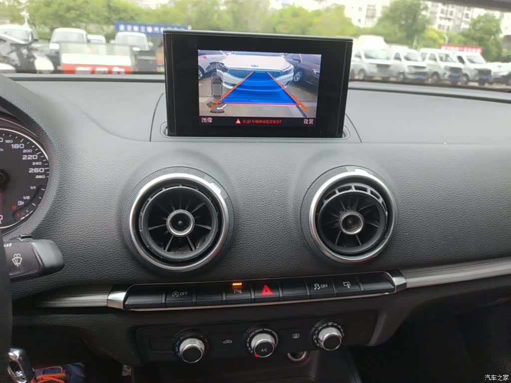 Audi A3, 2016 13