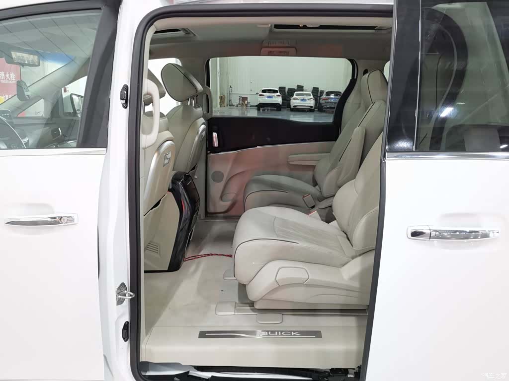 Buick GL8, 2022 15