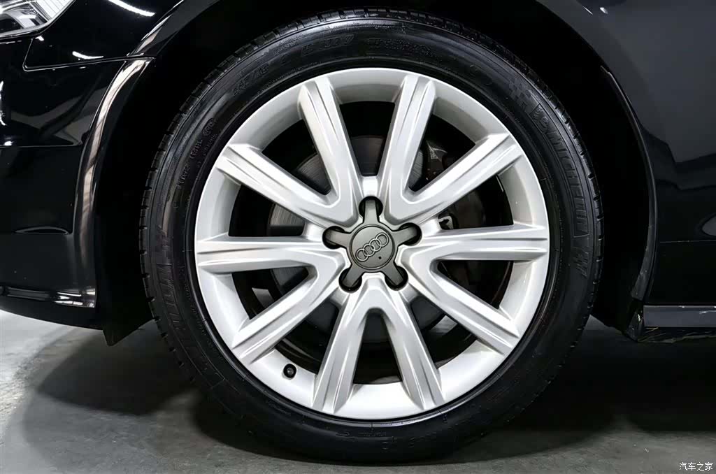 Audi A6L, 2017 15