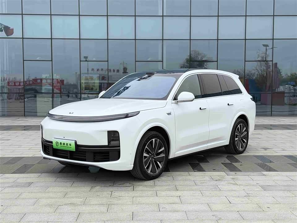 Li Auto Ideal L8