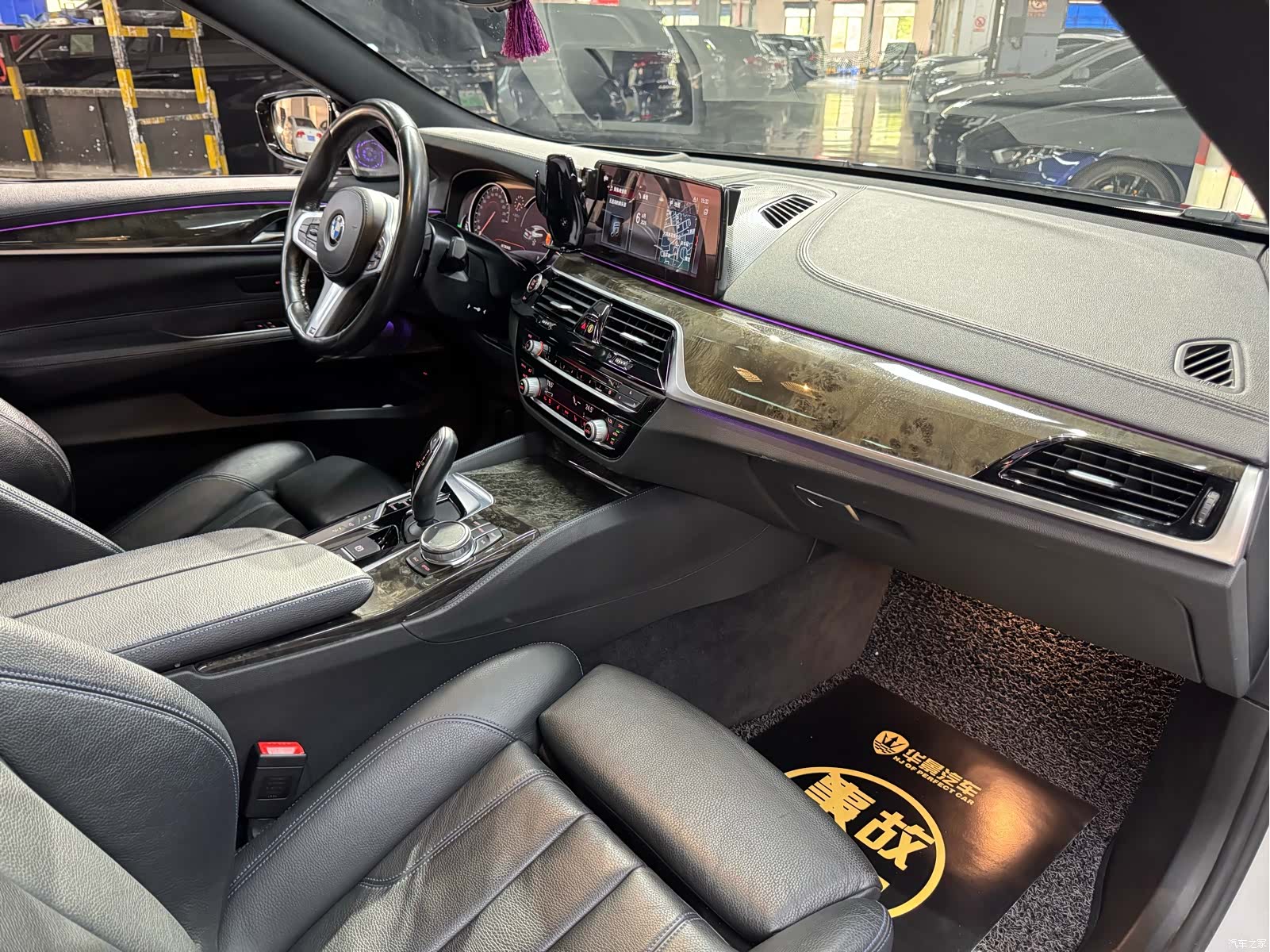 BMW 6 Series GT, 2018 12