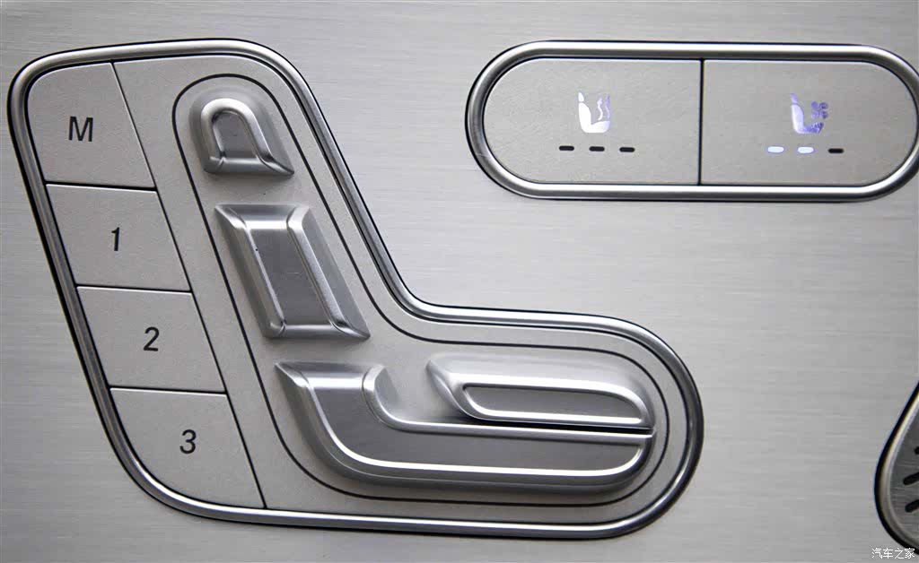 Mercedes-Benz GLE, 2024 29