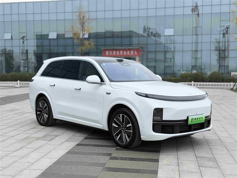 Li Auto Ideal L8