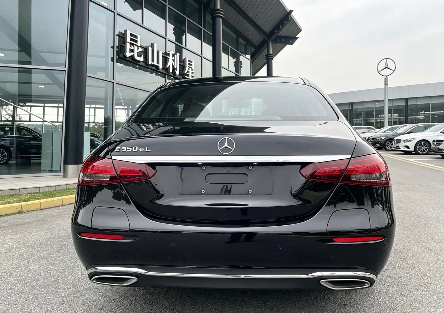 Mercedes-Benz E-Class, 2022 9