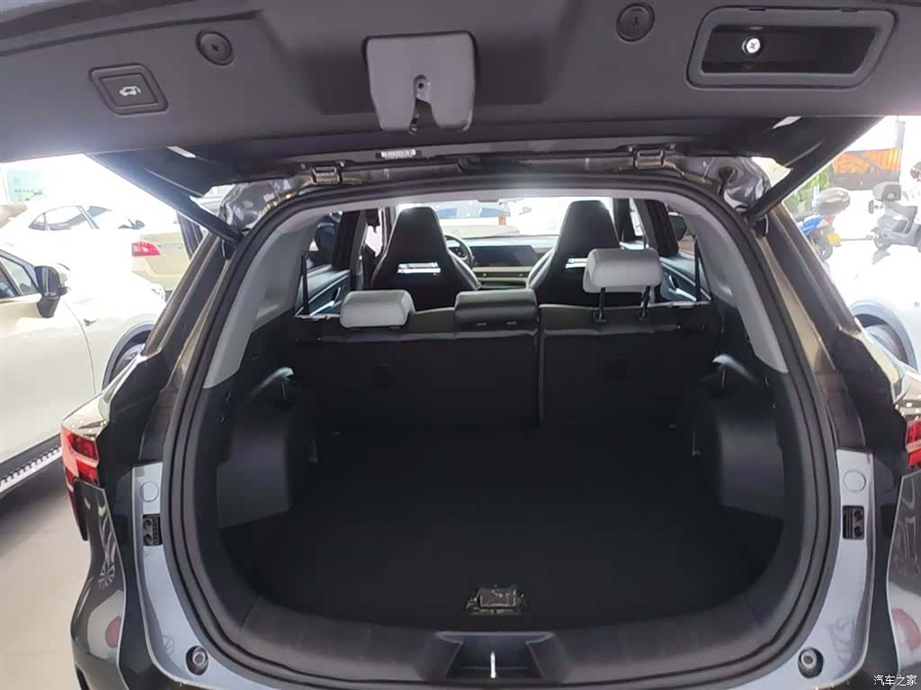 Changan CS75, 2024 19