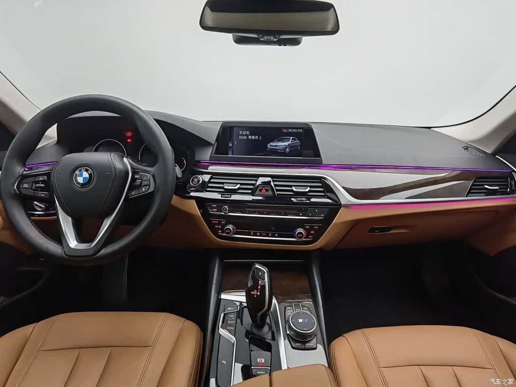 BMW 5 Series, 2018 все фото