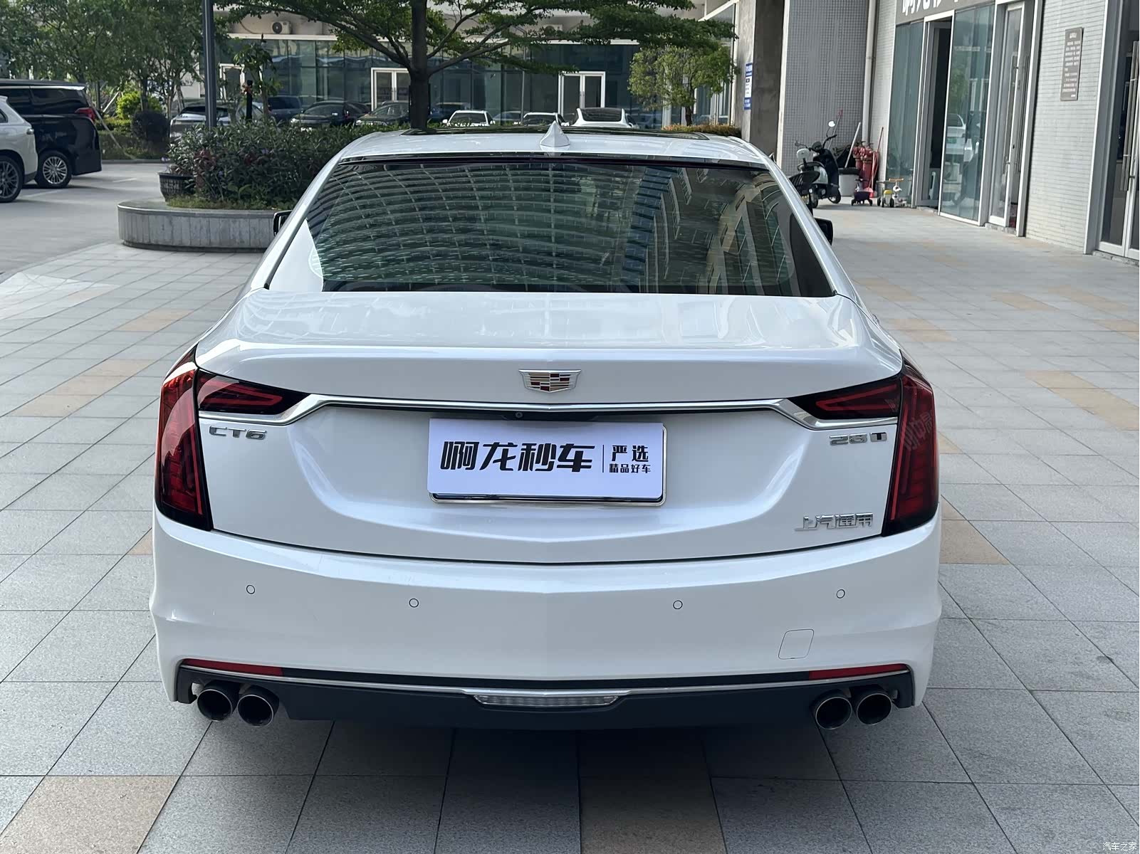 Cadillac CT6, 2021 все фото