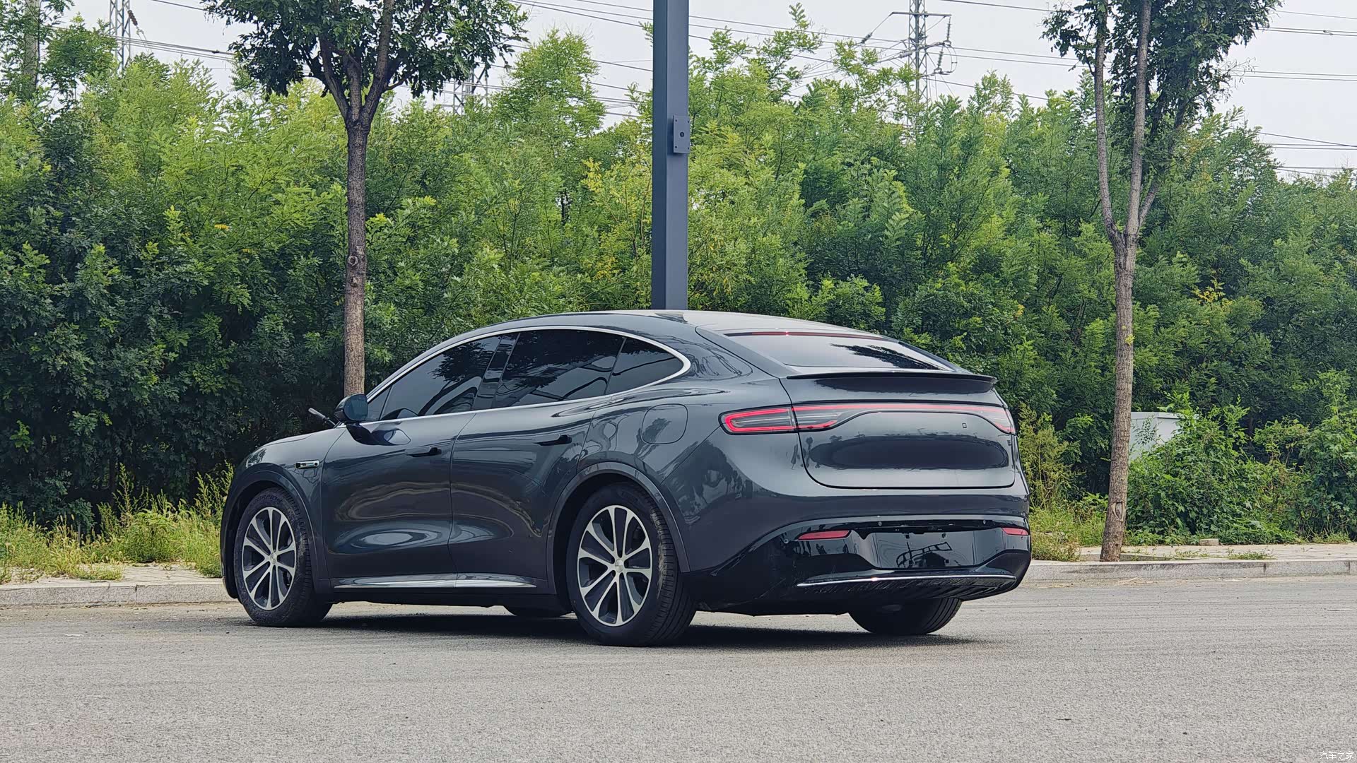 Luxeed R7, 2024 4