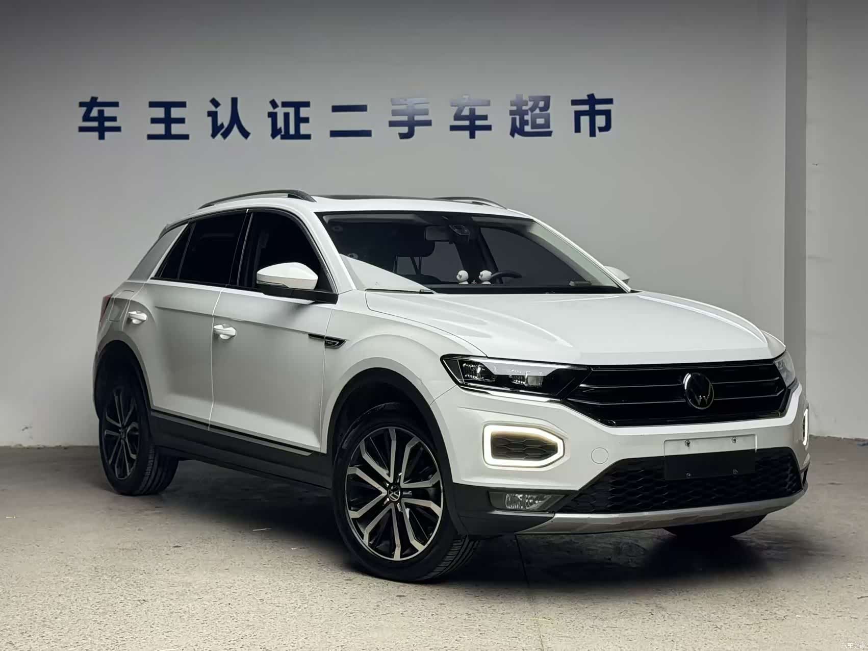 Volkswagen T-ROC, 2021 3