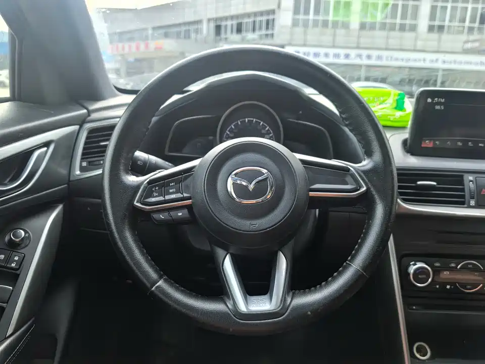 Mazda CX-4