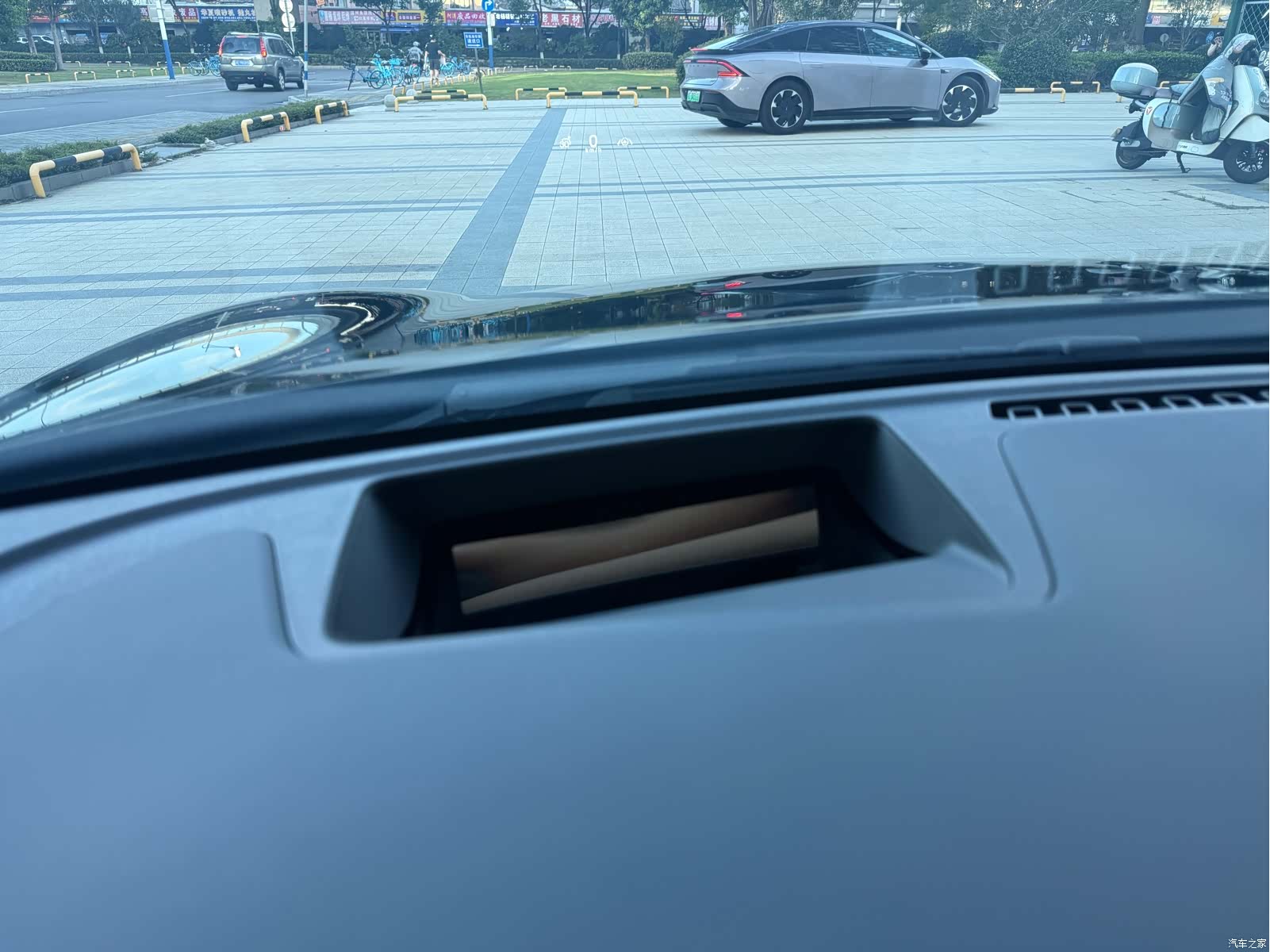 BYD Han, 2024 11