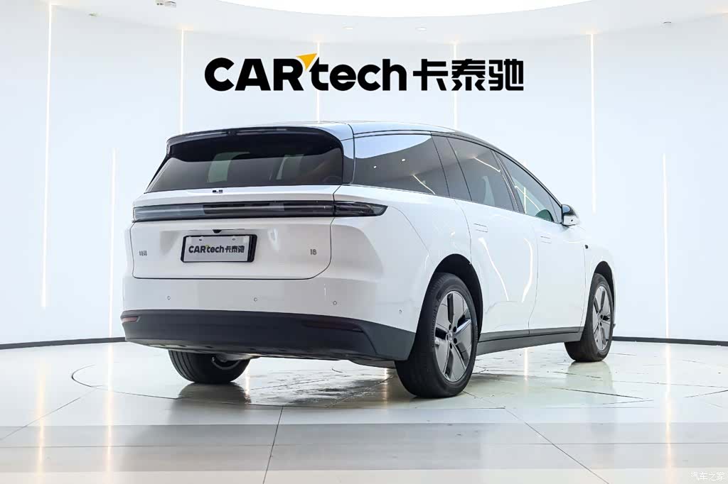 Li Auto i8, 2026 3