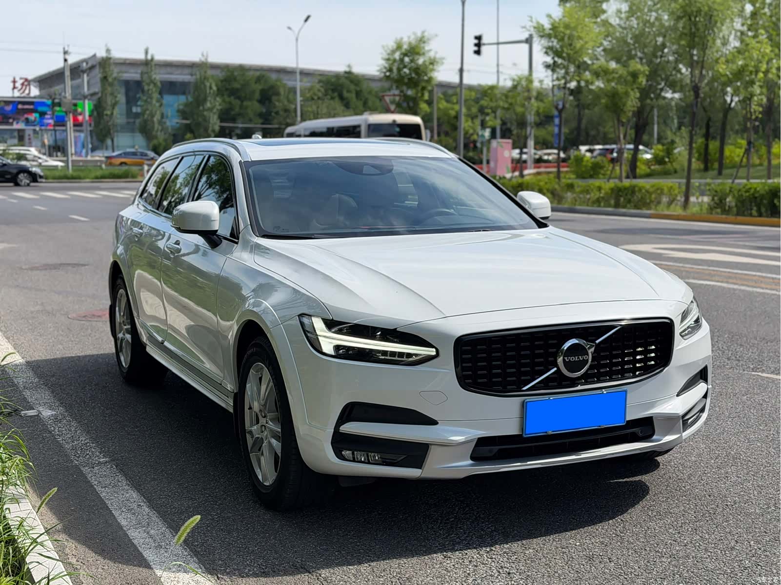 Volvo V90, 2019 29