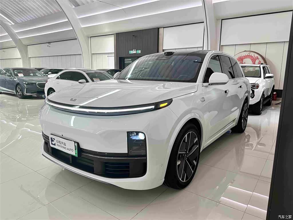 Li Auto L8, 2025 1