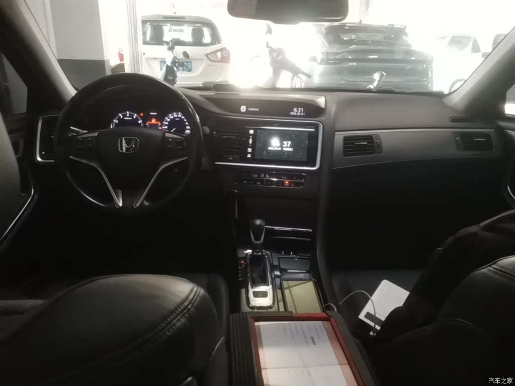 Honda Spirior, 2015 10