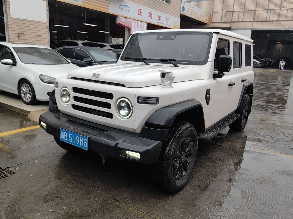 212 T01 2024 2.0T