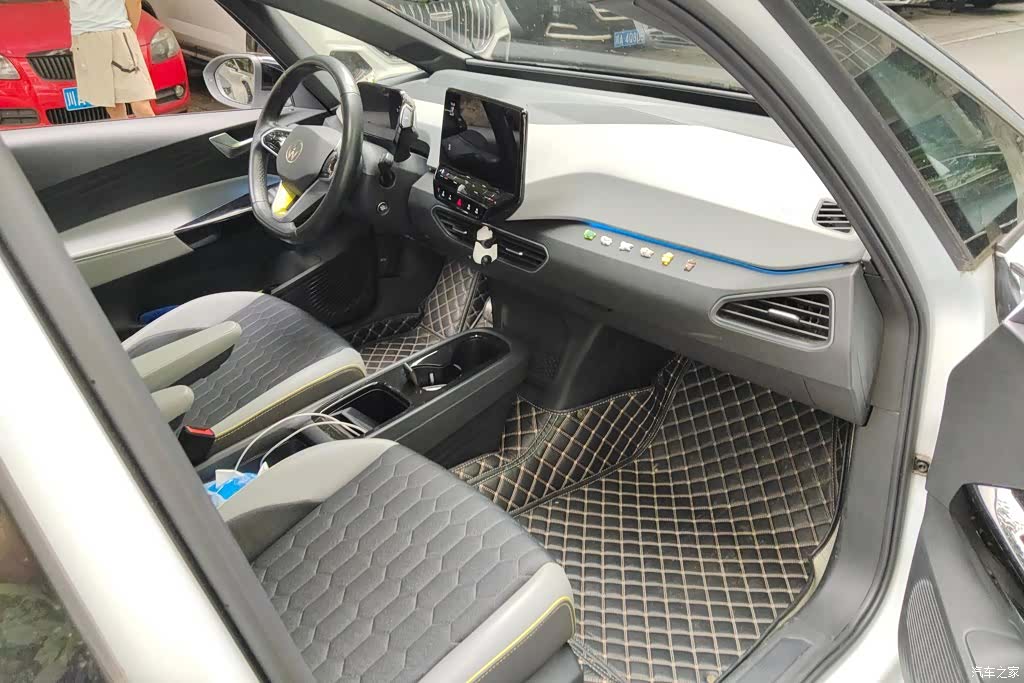 Volkswagen ID.3, 2022 8