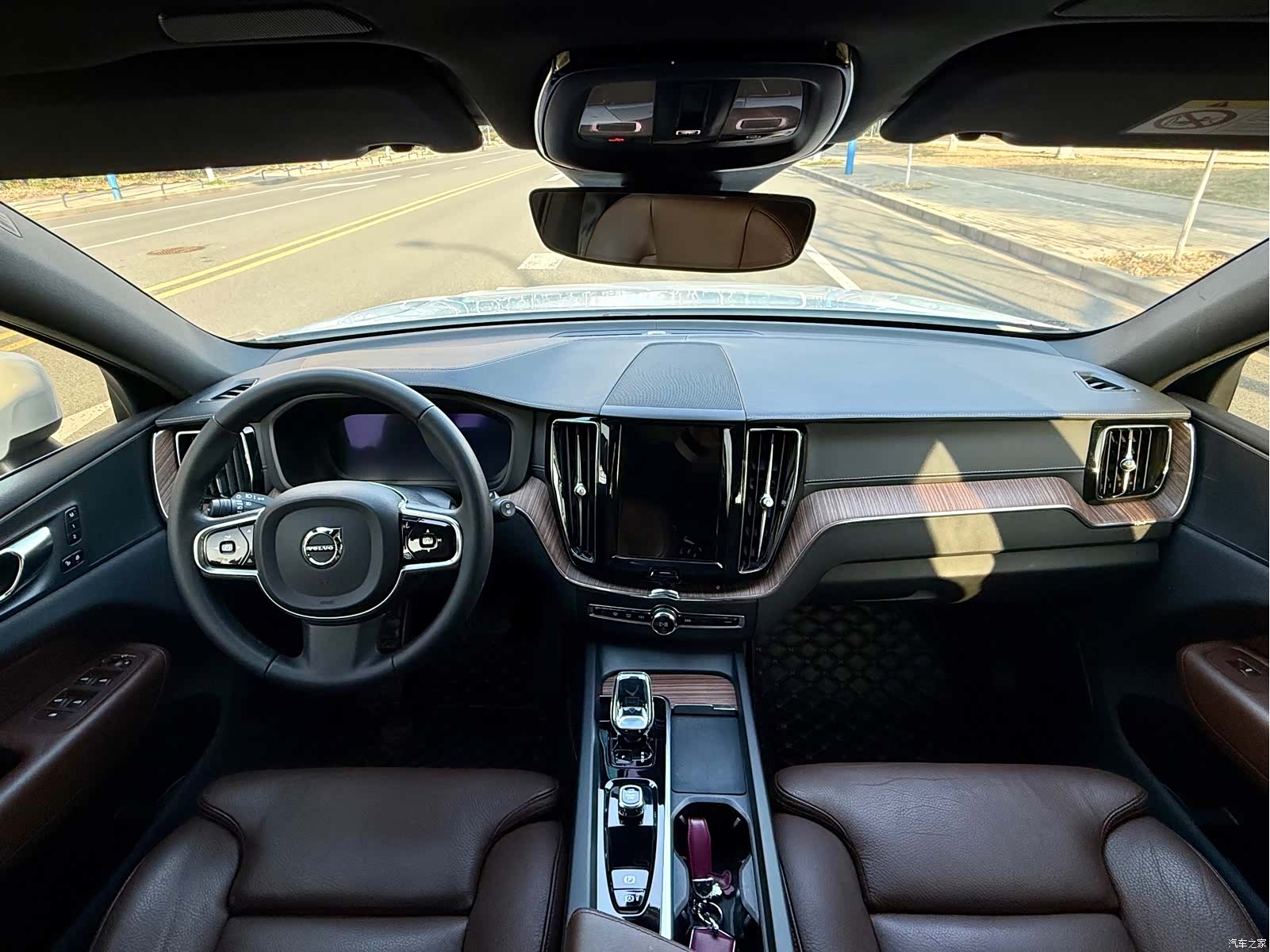 Volvo XC60, 2022 6