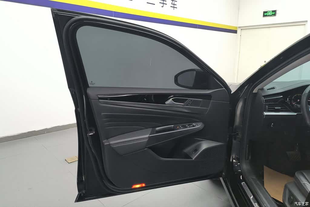 Volkswagen Passat, 2023 7