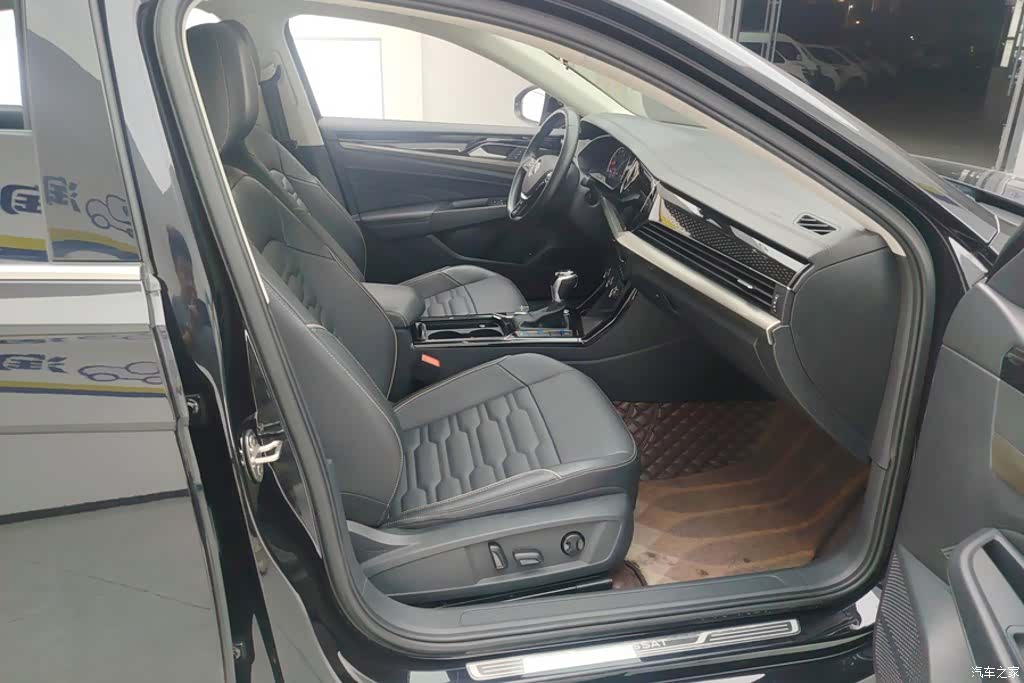Volkswagen Passat, 2021 8