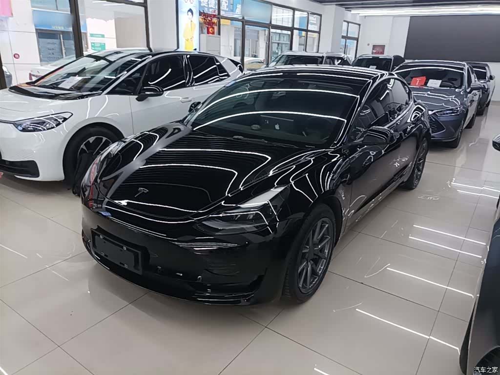Tesla Model 3, 2021 1
