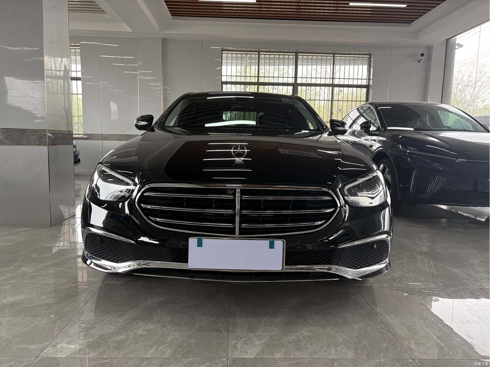Mercedes-Benz E-Class, 2023 2