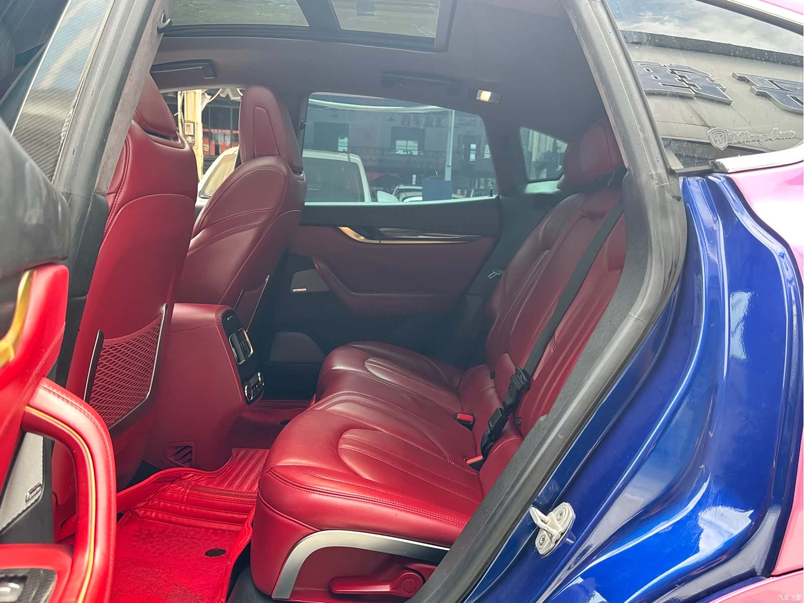 Maserati Levante, 2017 10