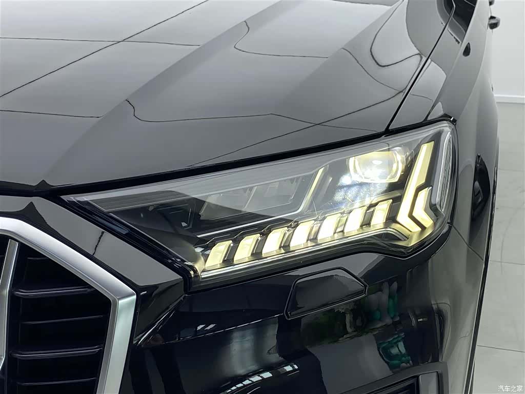 Audi Q7, 2021 32