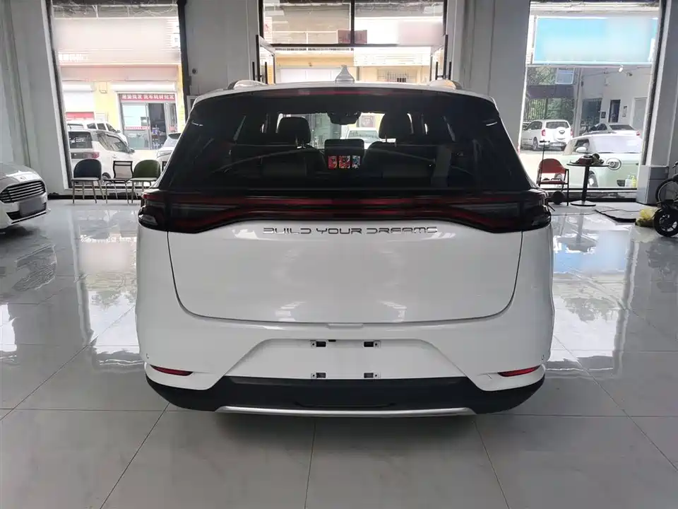 BYD Tang
