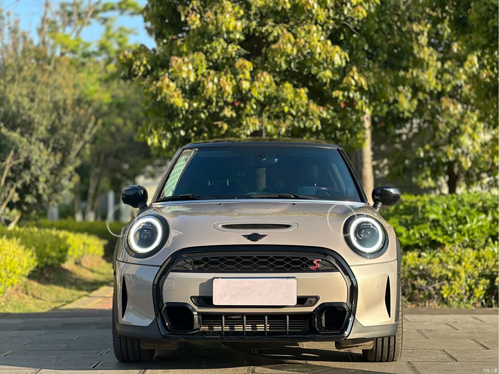 Mini Cooper, 2023 2
