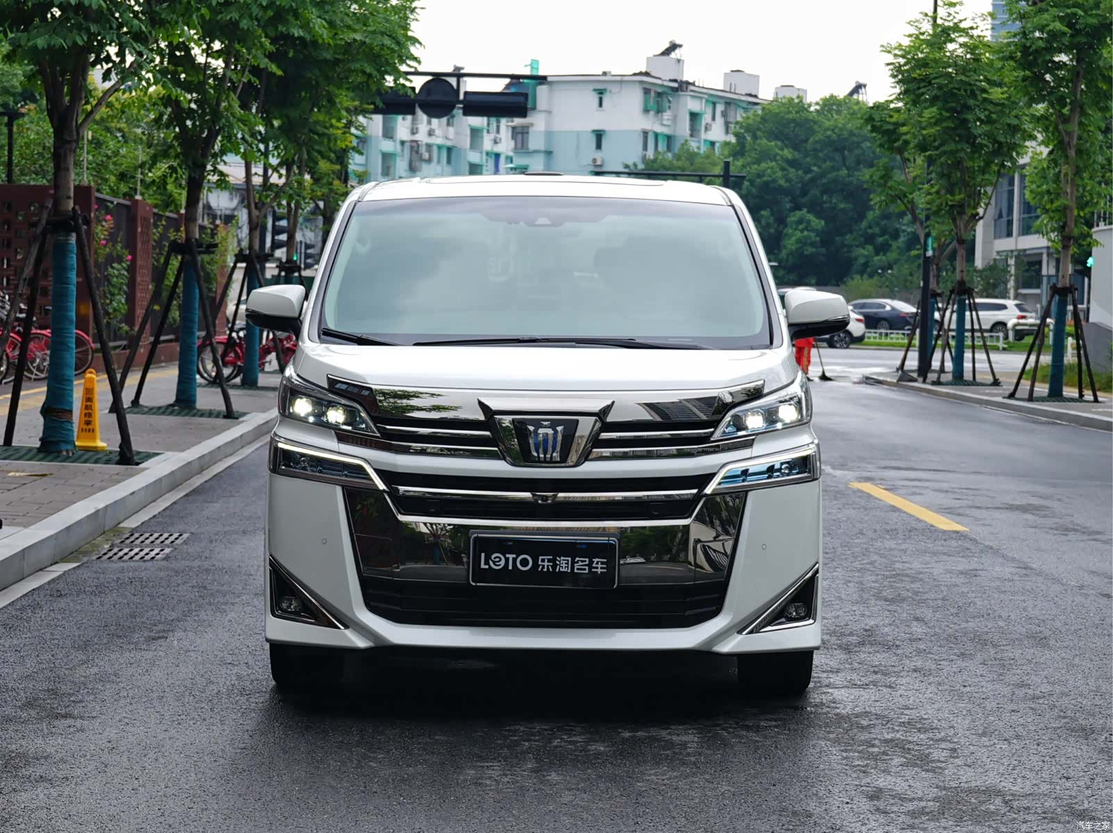 Toyota Vellfire, 2022 2